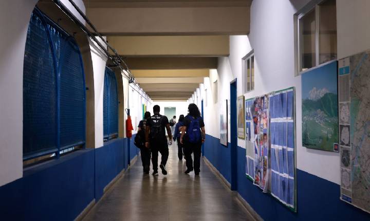 Enfrentamento à violência é desafio para 71,7% dos gestores de escolas