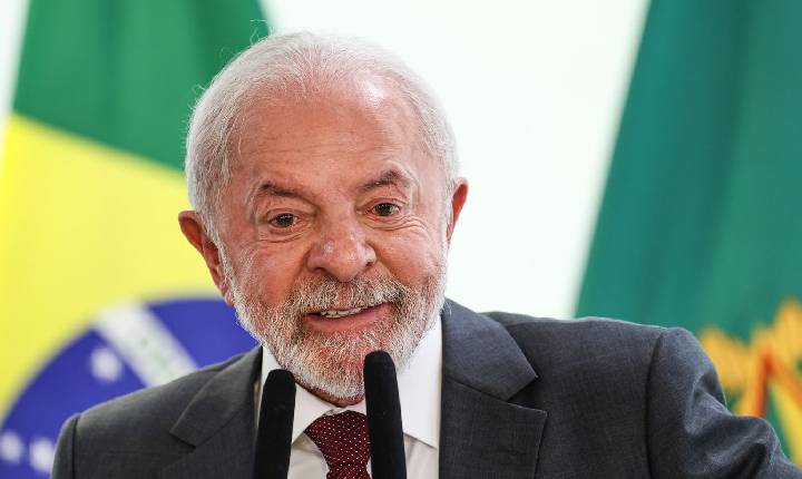 Lula inicia viagem para Espanha, Alemanha e Portugal