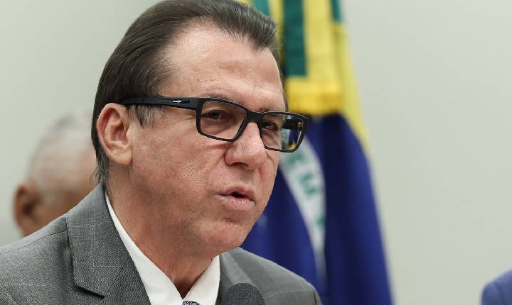 Marinho pede solução do Supremo contra uso irregular do MEI