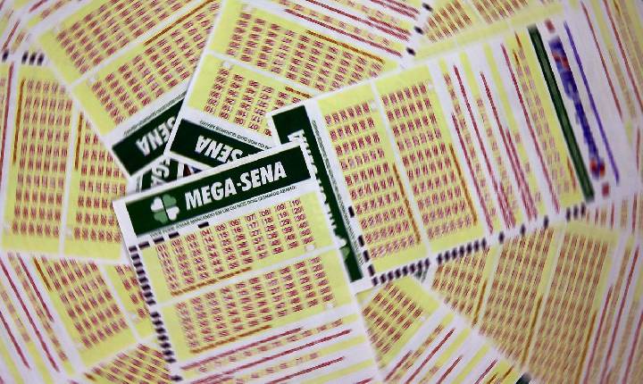 Mega-Sena acumula e prêmio vai a R$ 52 milhões