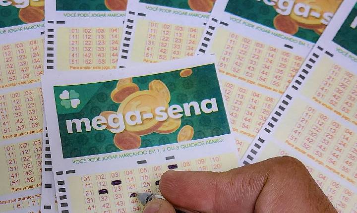 Mega-sena acumula e próximo prêmio será de R$ 300 milhões