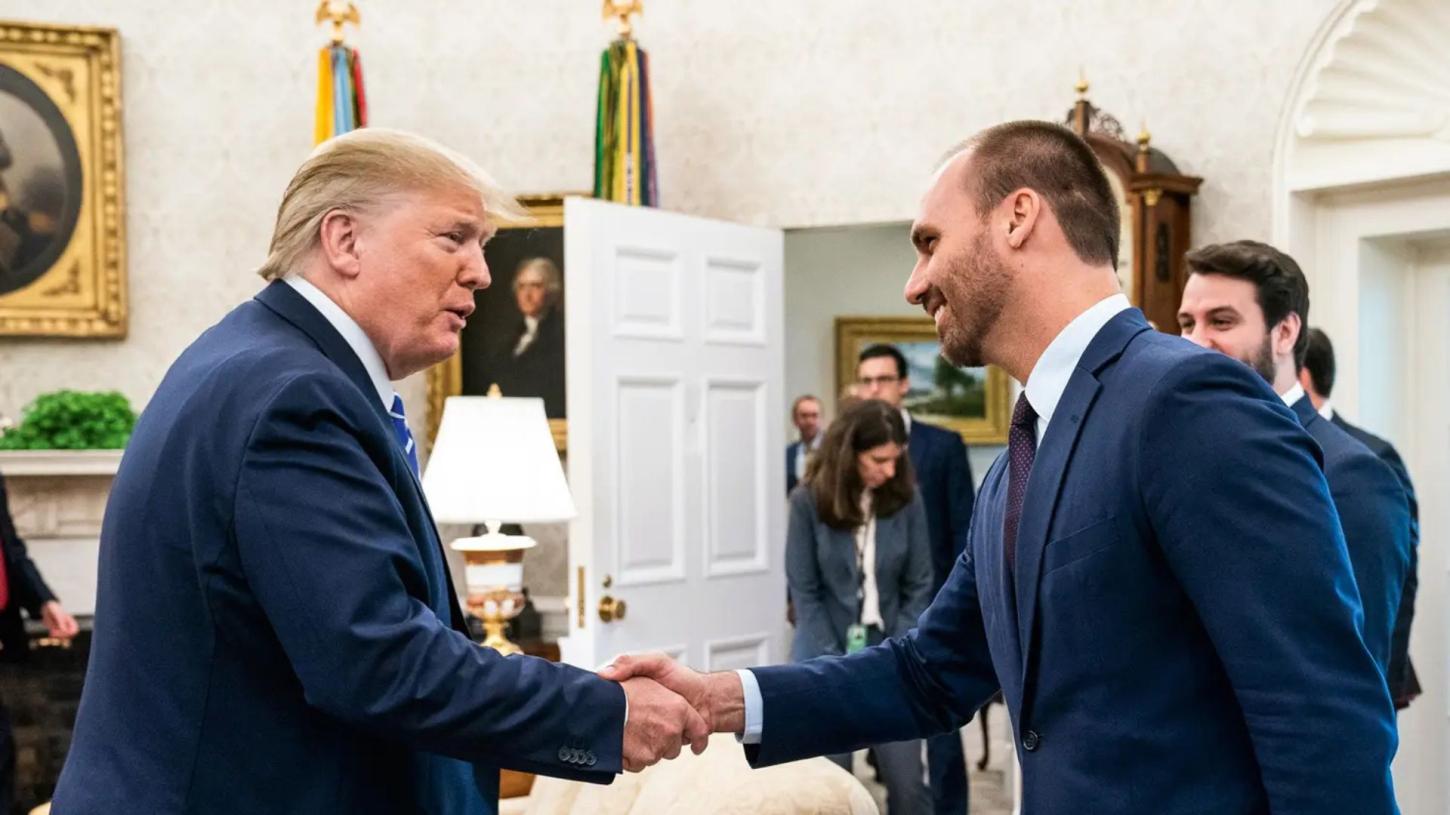 A confissão de Eduardo Bolsonaro que o coloca como pivô de crime financeiro bilionário