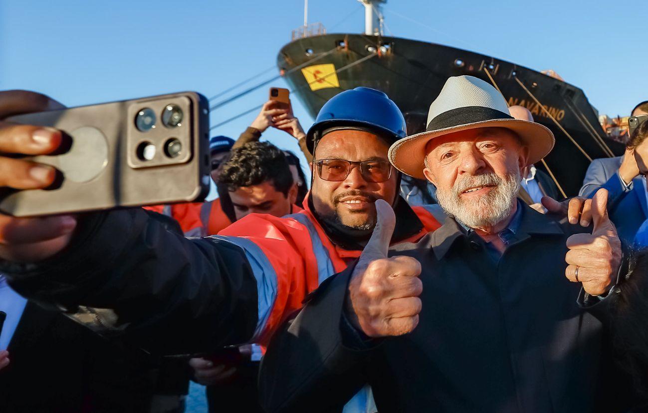 Brasil bate novo recorde e tem menor nível de desemprego da história