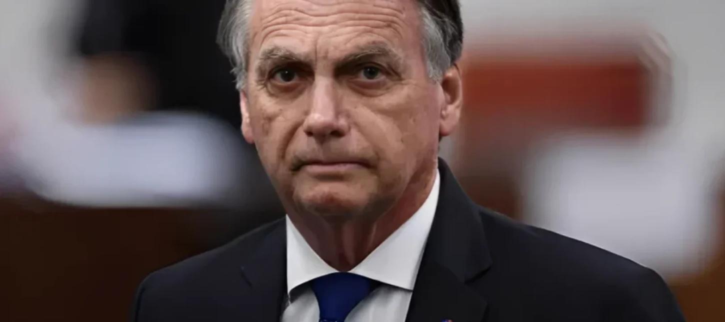 Moraes pede 27 anos e três meses de prisão para Bolsonaro por tentativa de golpe