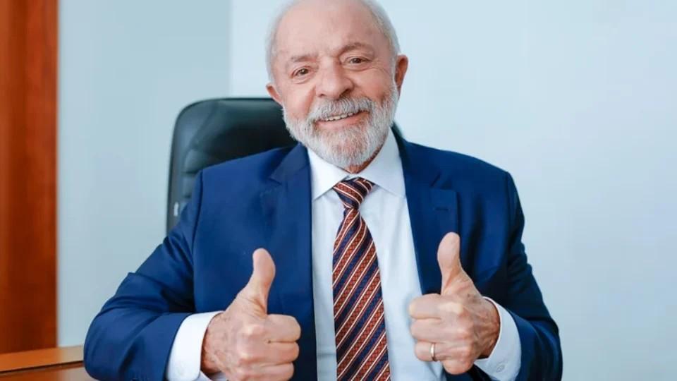 Lula cresce e venceria todos os adversários em 2026, aponta pesquisa CNT