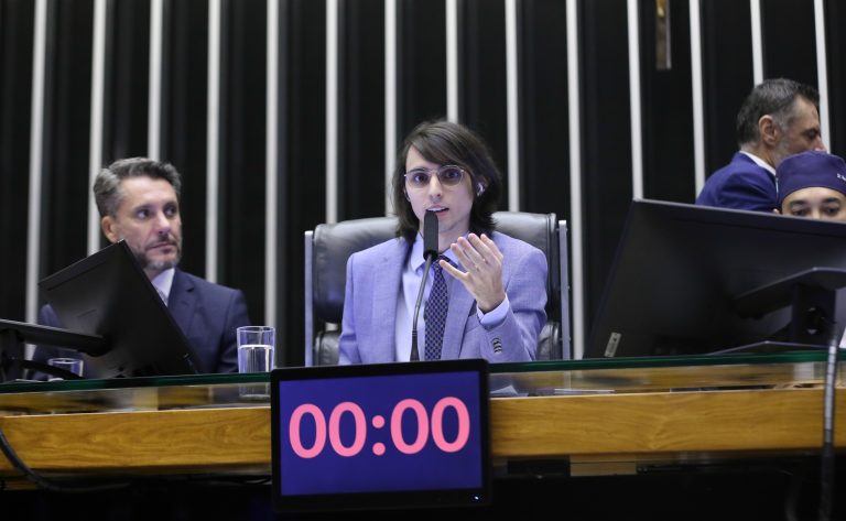 Projeto obriga condomínios a divulgarem dados sobre reúso de água